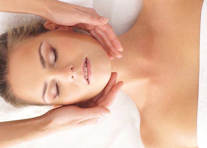 Aromatherapy Massage in Pondicherry